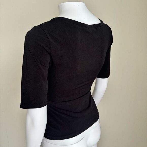 Leith Short Sleeve Scoop Neck Side Ruched Top Black - Picture 4 of 5
